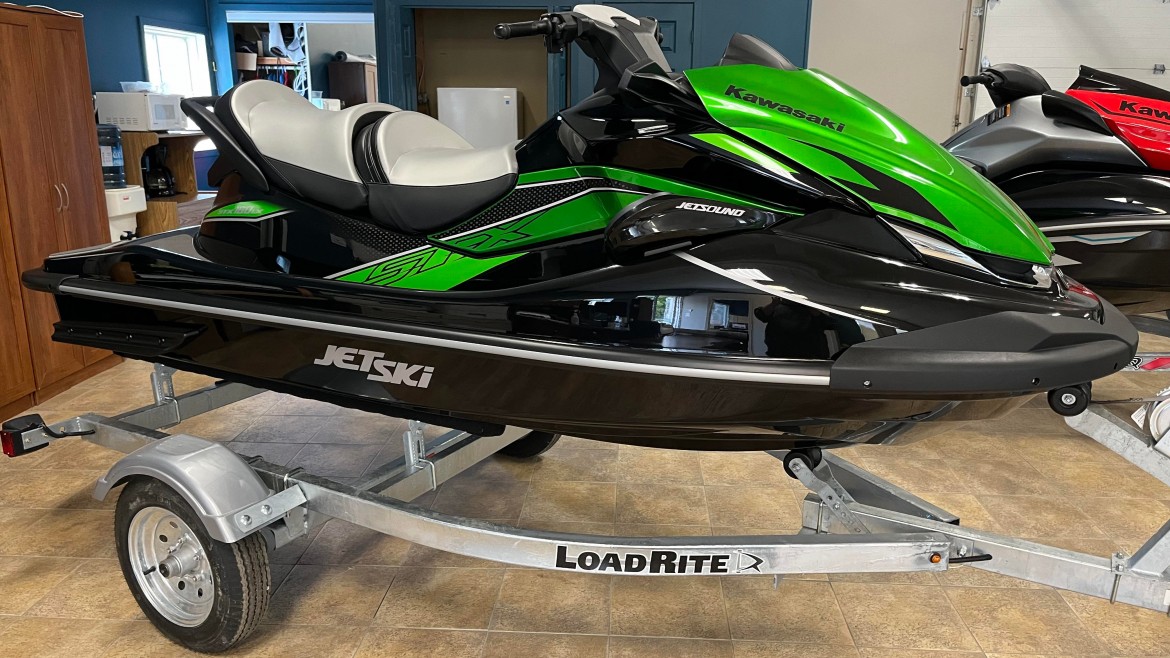 •	Kawasaki STX 160LX *2022*<br><span style="color: 58b9ee;"></span>