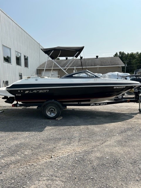 LARSON LX 195S *2013* 24,900$<br><span style="color: 58b9ee;"></span>